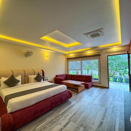 Aroma Resort Rishīkesh Esterno foto