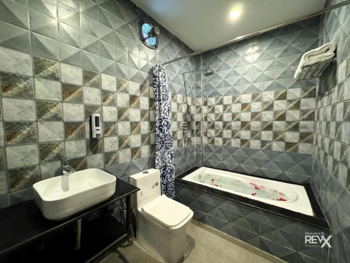 Aroma Resort Rishīkesh Esterno foto