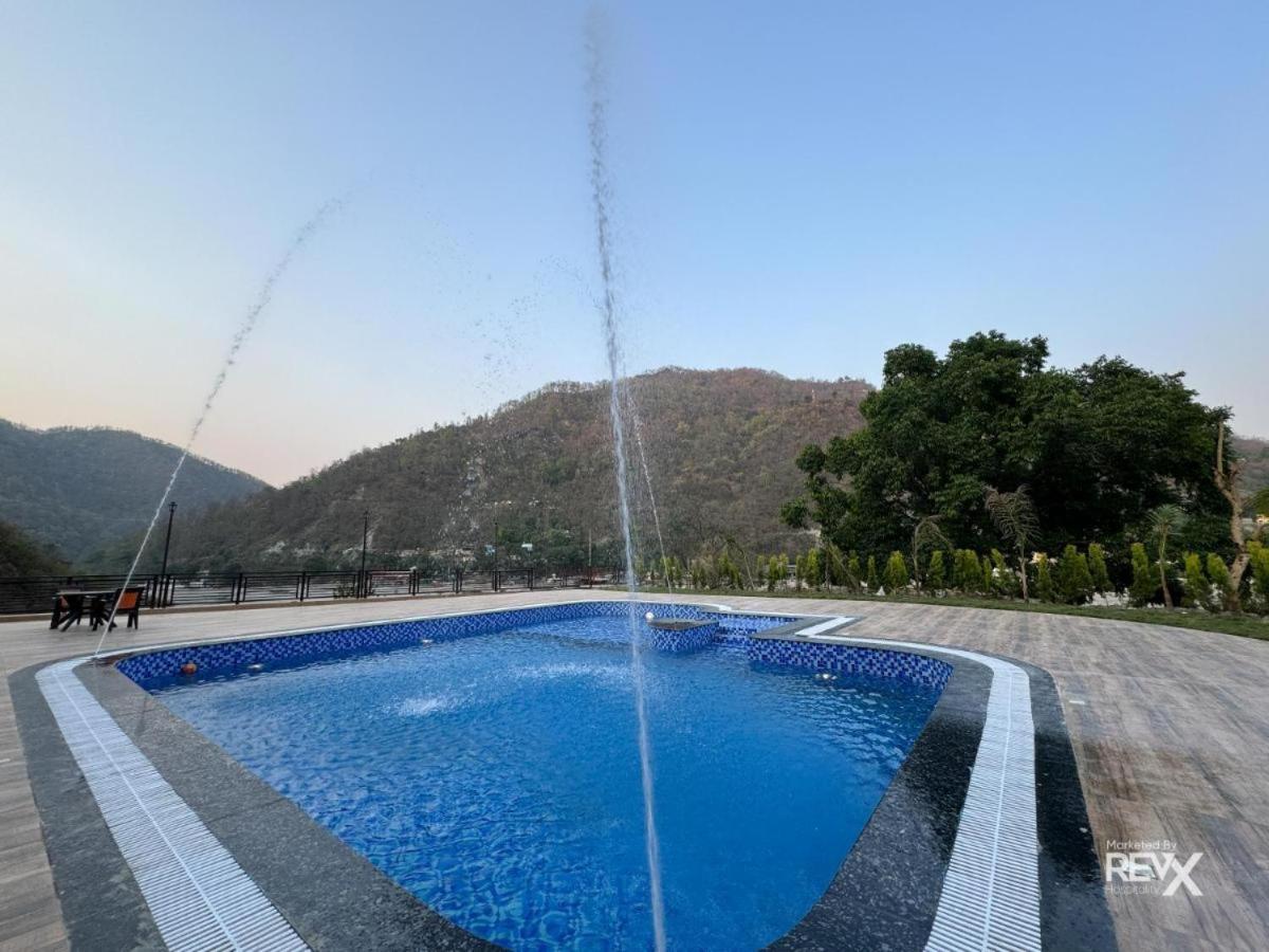 Aroma Resort Rishīkesh Esterno foto