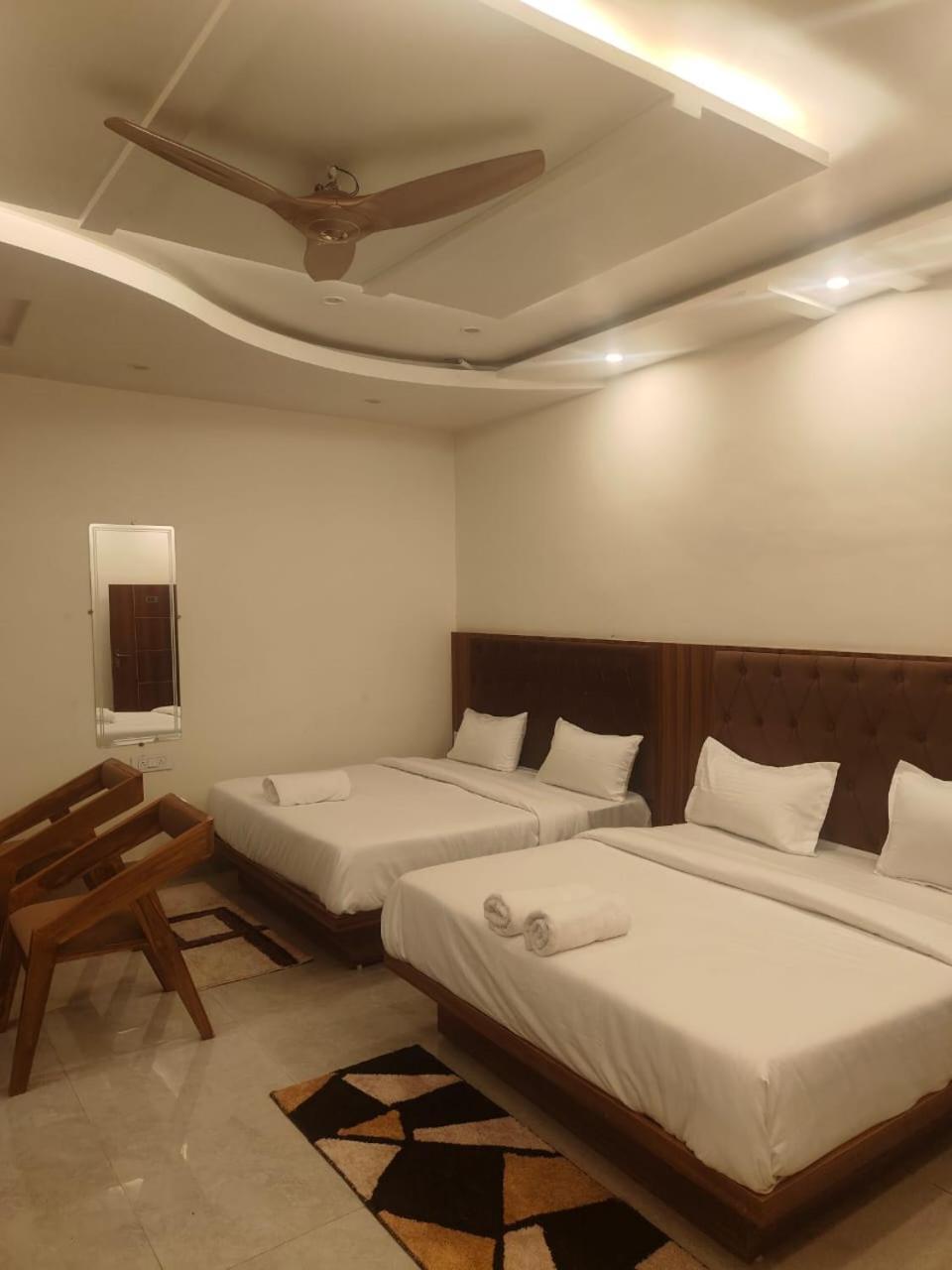 Aroma Resort Rishīkesh Esterno foto