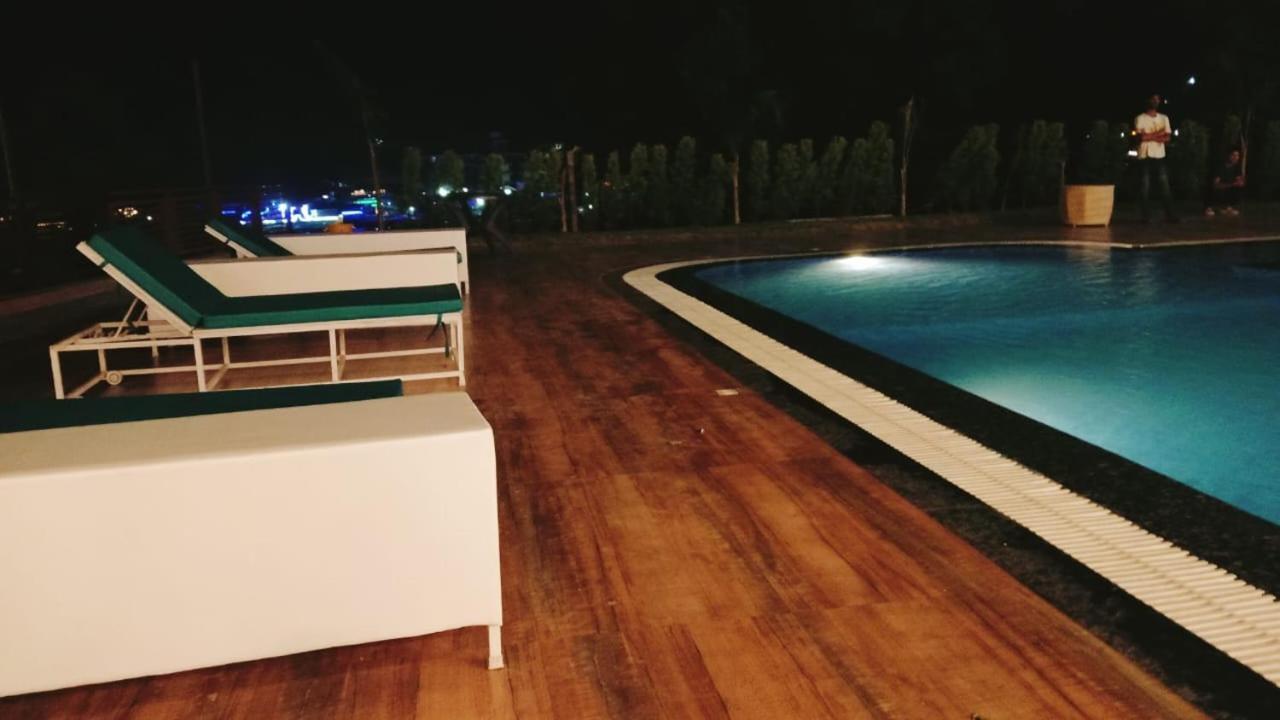 Aroma Resort Rishīkesh Esterno foto