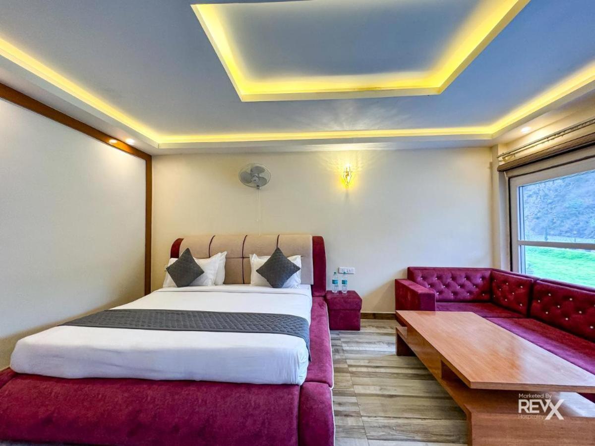 Aroma Resort Rishīkesh Esterno foto
